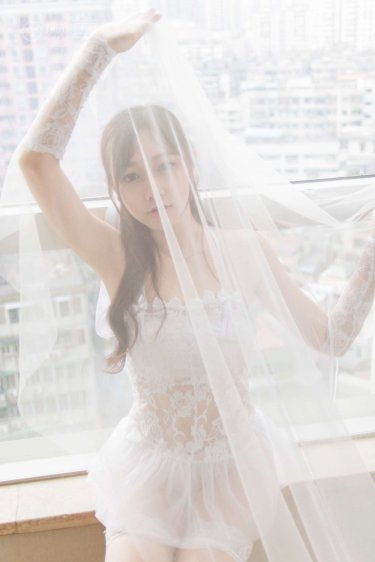 女生喊疼男生越往里寨游戏